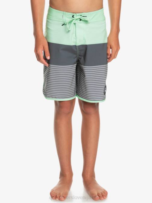 Quiksilver PJ4H2267 fantje železna vrata 8-16 surfsilk tijuana yth 17 kratke hlače za desko