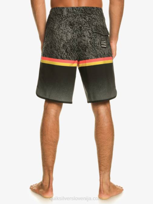 Quiksilver PJ4H1395 moški Črna surfsilk division scallop 19 kratke hlače za desko