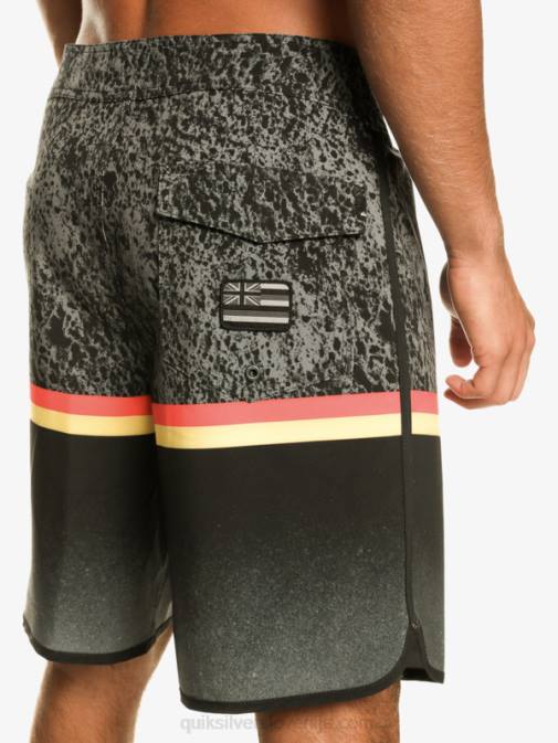 Quiksilver PJ4H1395 moški Črna surfsilk division scallop 19 kratke hlače za desko