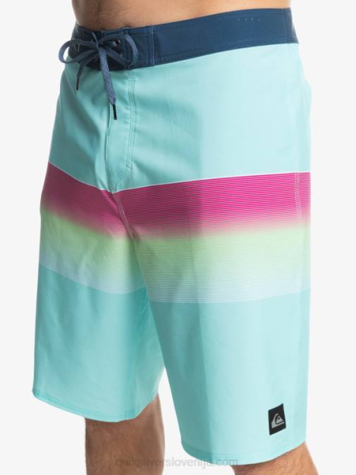 Quiksilver PJ4H1410 moški angelsko modra surfsilk slab 21 kratke hlače za desko