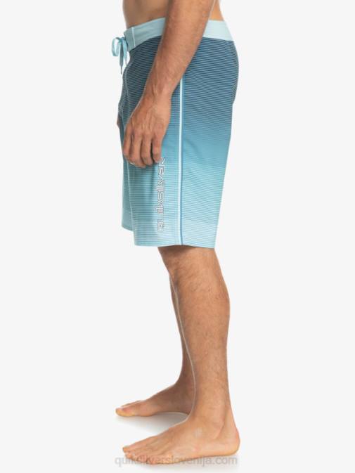 Quiksilver PJ4H1594 moški ledena voda deskarske hlače surfsilk massive 20