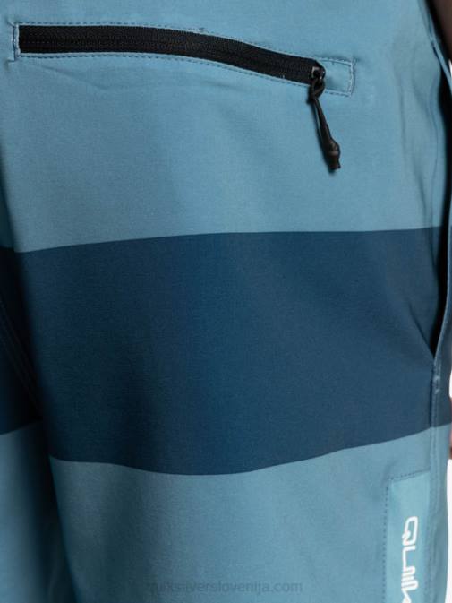 Quiksilver PJ4H1690 moški deželno modra omni training 17 raztegljive kratke hlače