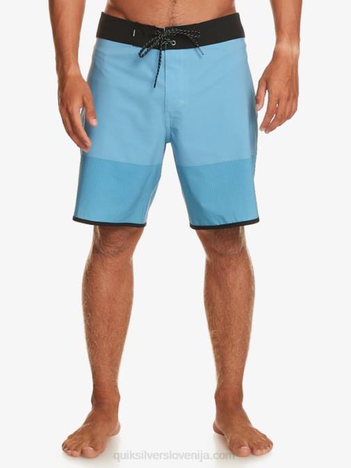 Quiksilver PJ4H17 moški azurno modra Highlite Scallop 19 kratke hlače za desko