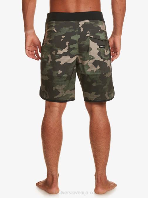 Quiksilver PJ4H22 moški asfalt Highlite Scallop 19 kratke hlače za desko