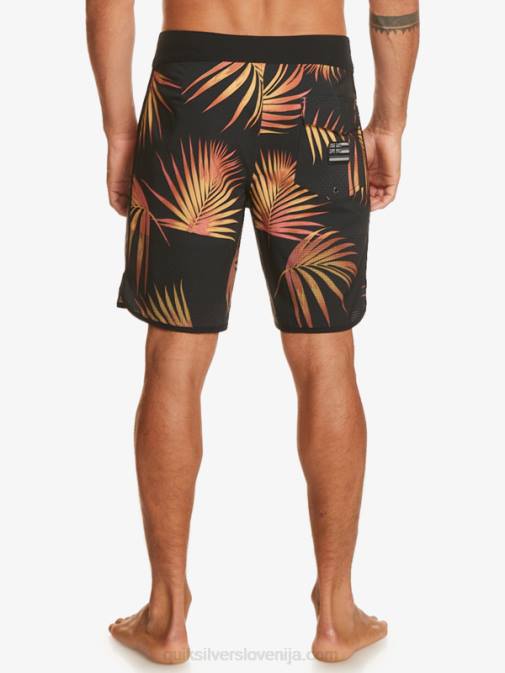 Quiksilver PJ4H23 moški mineralno rdeče Highlite Scallop 19 kratke hlače za desko