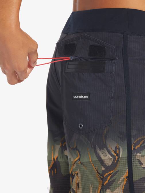 Quiksilver PJ4H25 moški štiriperesna deteljica Highlite Scallop 19 kratke hlače za desko