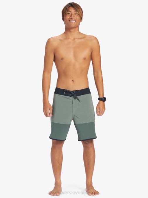 Quiksilver PJ4H30 moški timijan Highlite Scallop 19 kratke hlače za desko