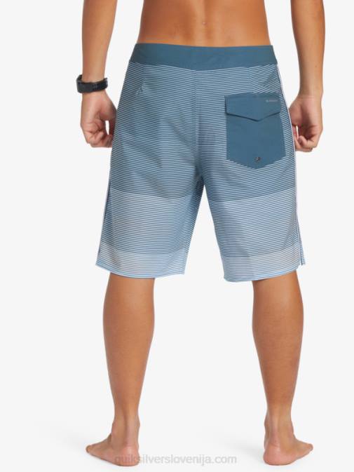 Quiksilver PJ4H332 moški polnočna mornarica deskarske hlače surfsilk massive 20