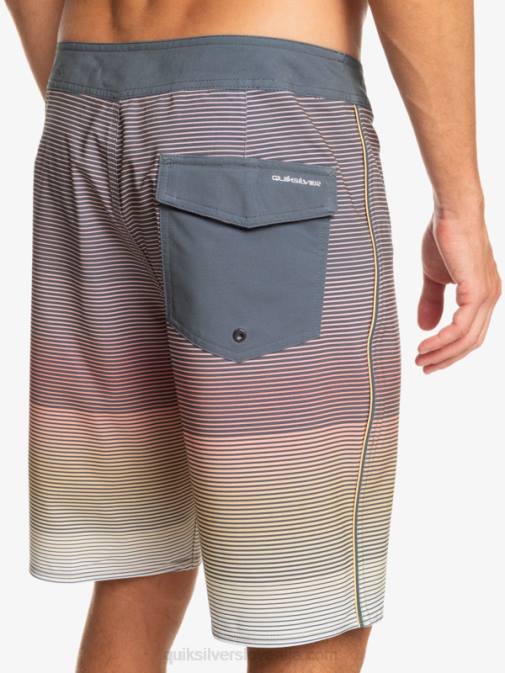 Quiksilver PJ4H334 moški pšenica deskarske hlače surfsilk massive 20