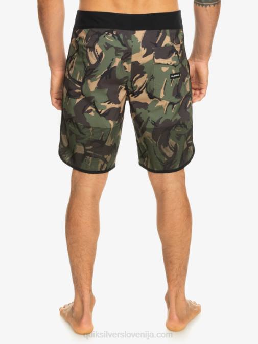 Quiksilver PJ4H33 moški camo Highlite Scallop 19 kratke hlače za desko