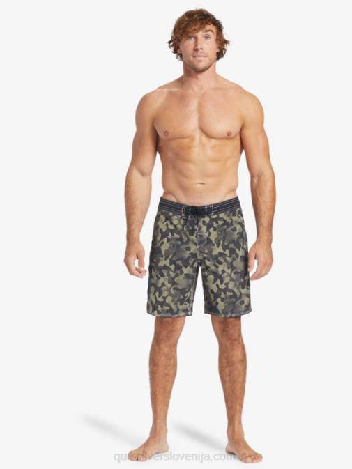 Quiksilver PJ4H535 moški črno povratno bledenje kratke hlače za desko waterman throwback camo 19