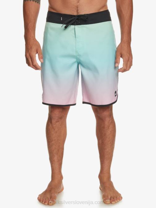 Quiksilver PJ4H766 moški rečno modra vsakodnevne kratke hlače scallop 19