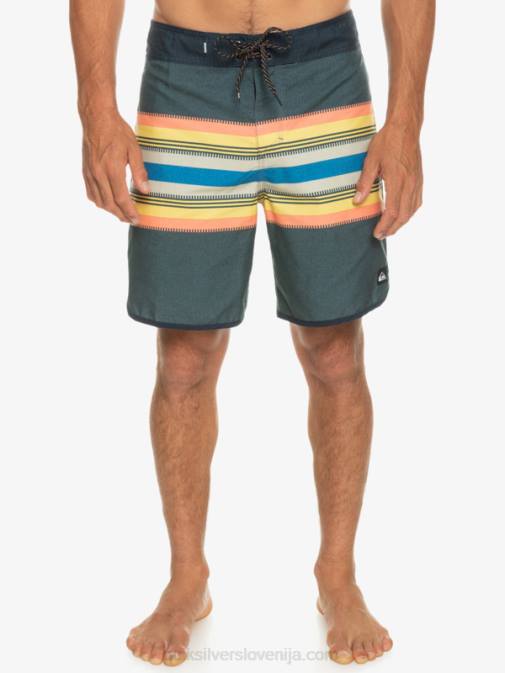 Quiksilver PJ4H768 moški mornarsko modri blazer vsakodnevne kratke hlače scallop 19