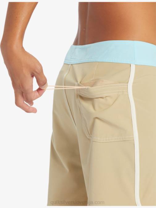 Quiksilver PJ4H91 moški olivno siva originalne kratke hlače scallop 18